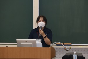 田中課長による留学説明